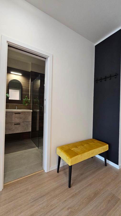 2 Room Apartment, New Building, Bosakova Street, 29 Bratislava Buitenkant foto